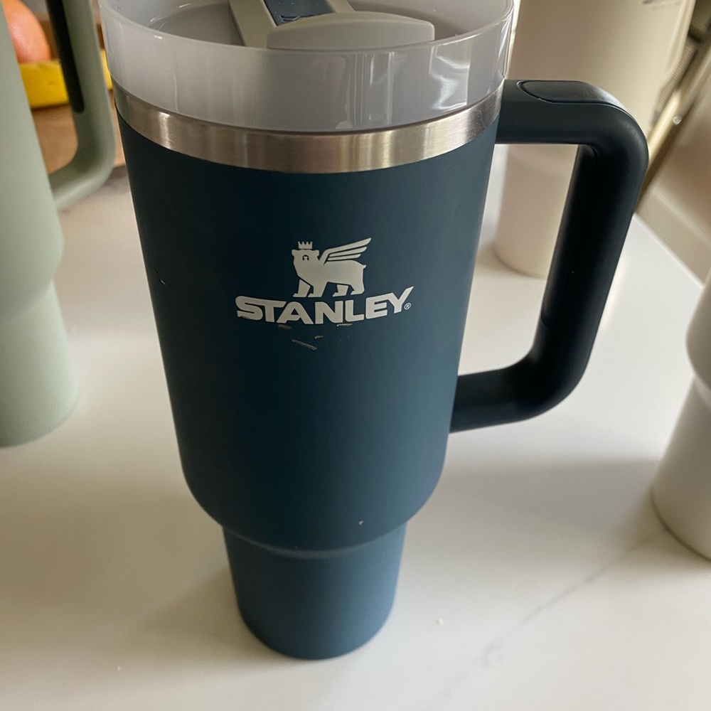40oz used Stanley